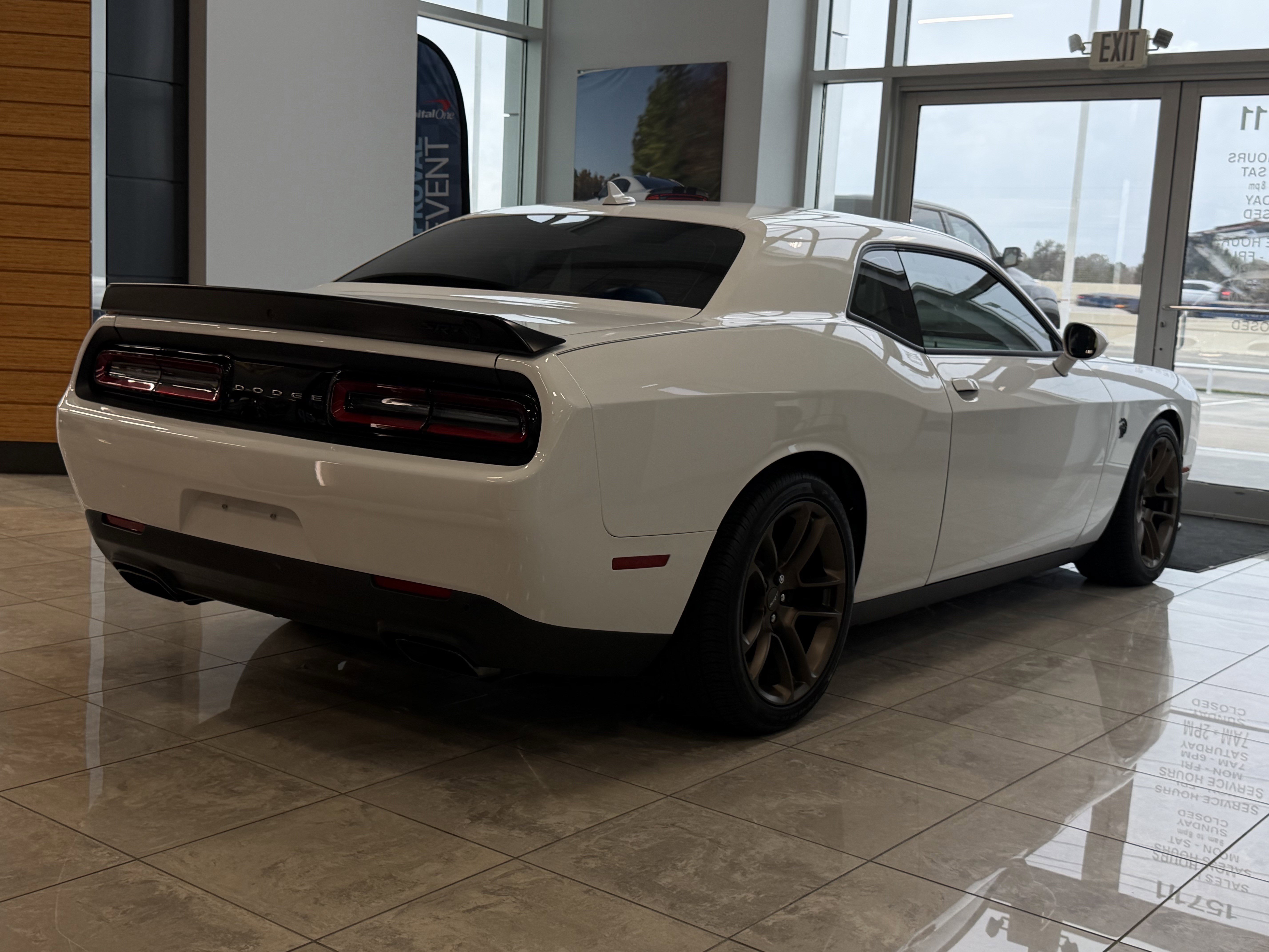 Used 2023 Dodge Challenger SRT Hellcat w/ Driver Convenience Group image 12