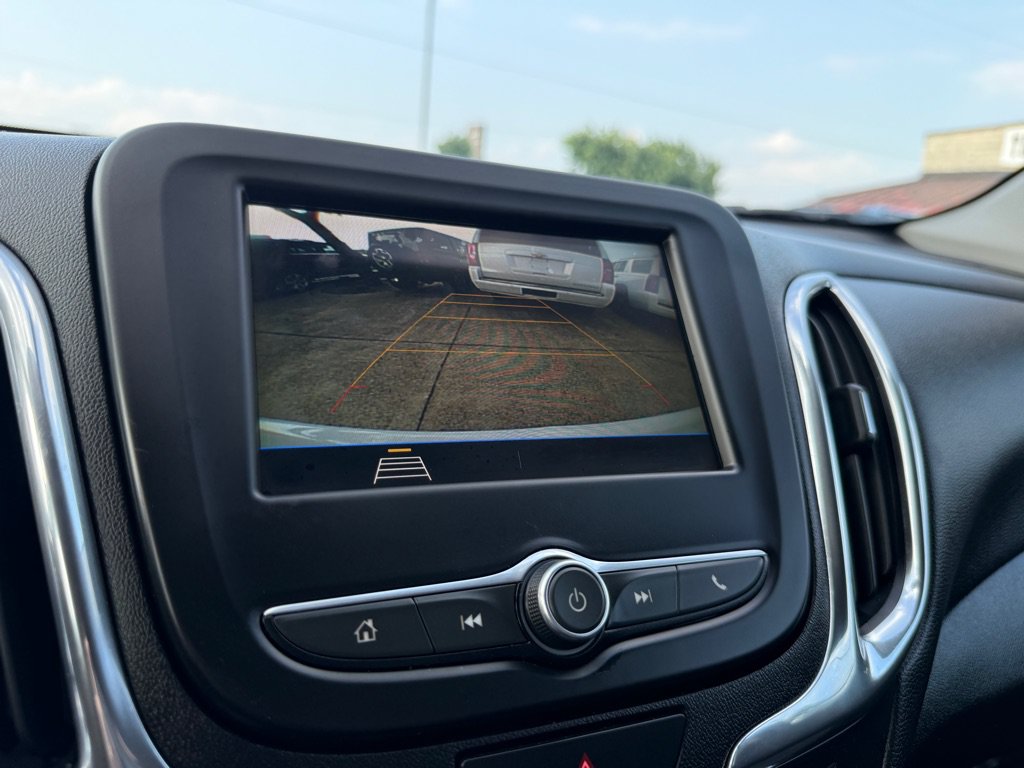 Used 2019 Chevrolet Equinox LT FWD image 32
