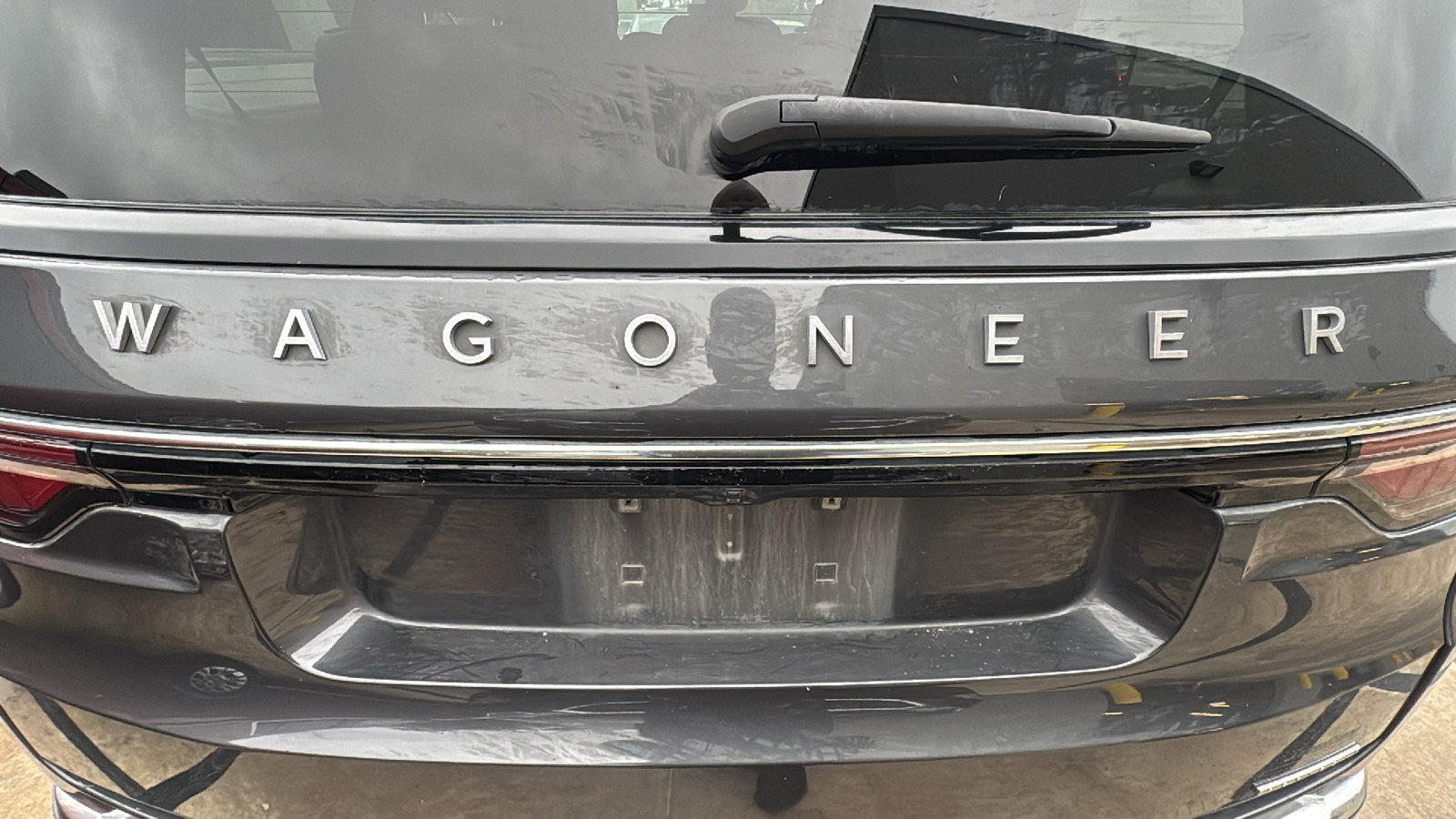 Used 2022 Jeep Wagoneer Series I RWD image 13