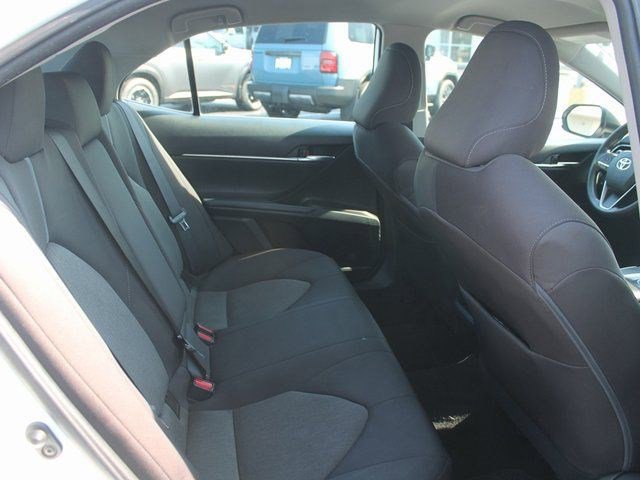 Used 2021 Toyota Camry LE image 18