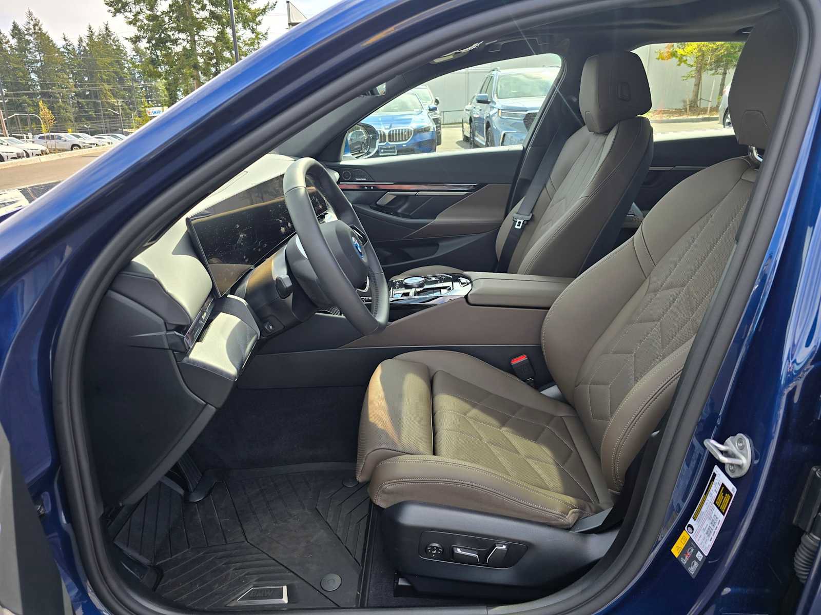 Used 2026 BMW i5 eDrive40 AWD/4WD image 20
