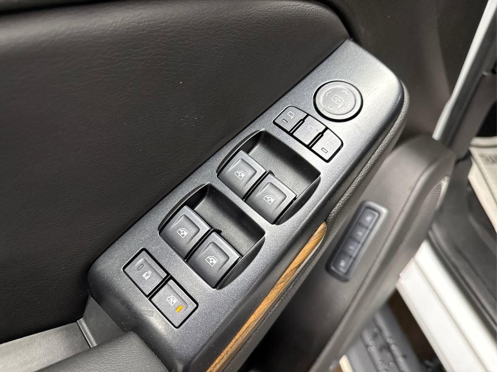 Used 2019 GMC Yukon Denali w/ Denali Ultimate Package image 36