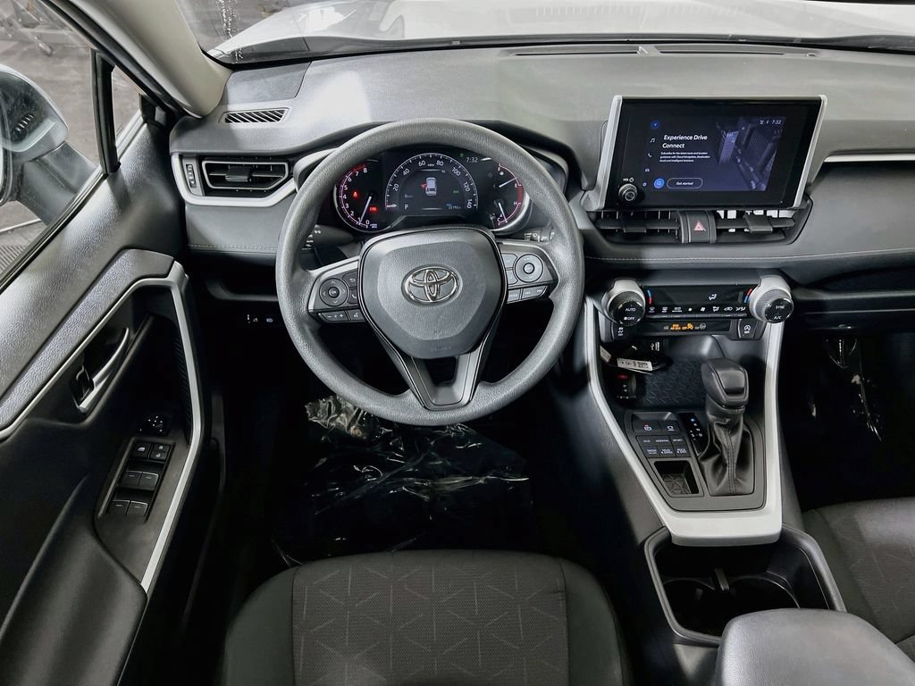 Certified 2025 Toyota RAV4 XLE AWD/4WD image 19