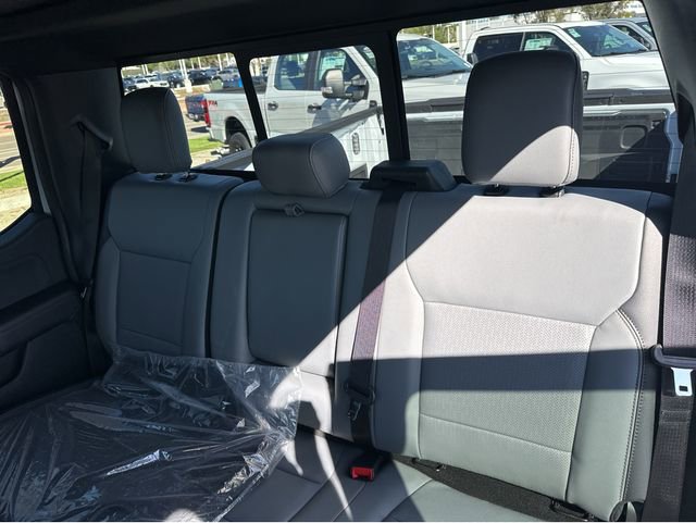 New 2025 Ford F150 Lightning Lariat image 25