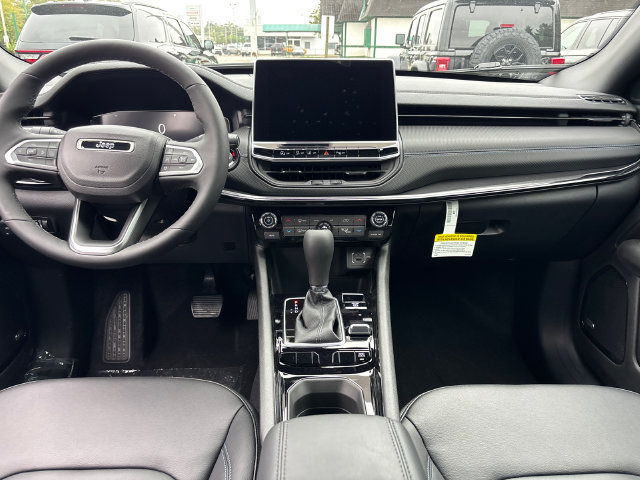 New 2026 Jeep Compass Limited AWD/4WD image 10
