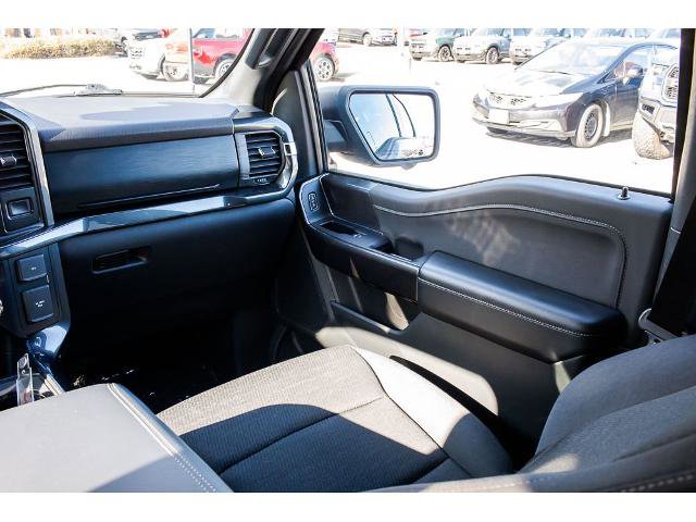 Certified 2021 Ford F150 XLT w/ Equipment Group 302A High image 16