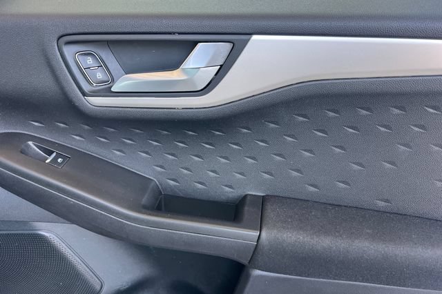 Used 2020 Ford Escape SE FWD image 22