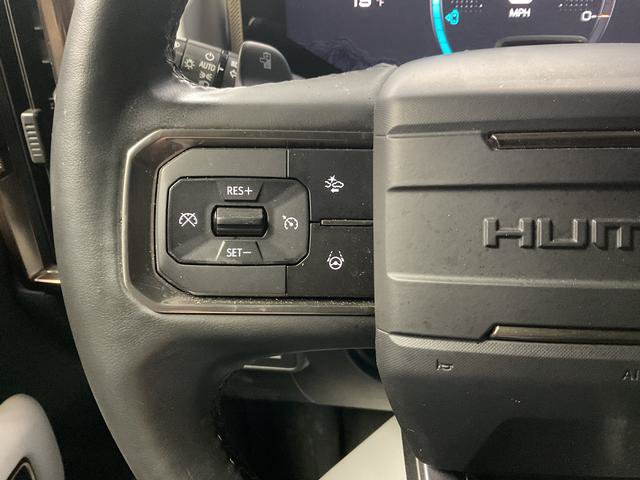 Used 2024 GMC Hummer EV 2X w/ LPO, Illumination Package AWD/4WD image 18