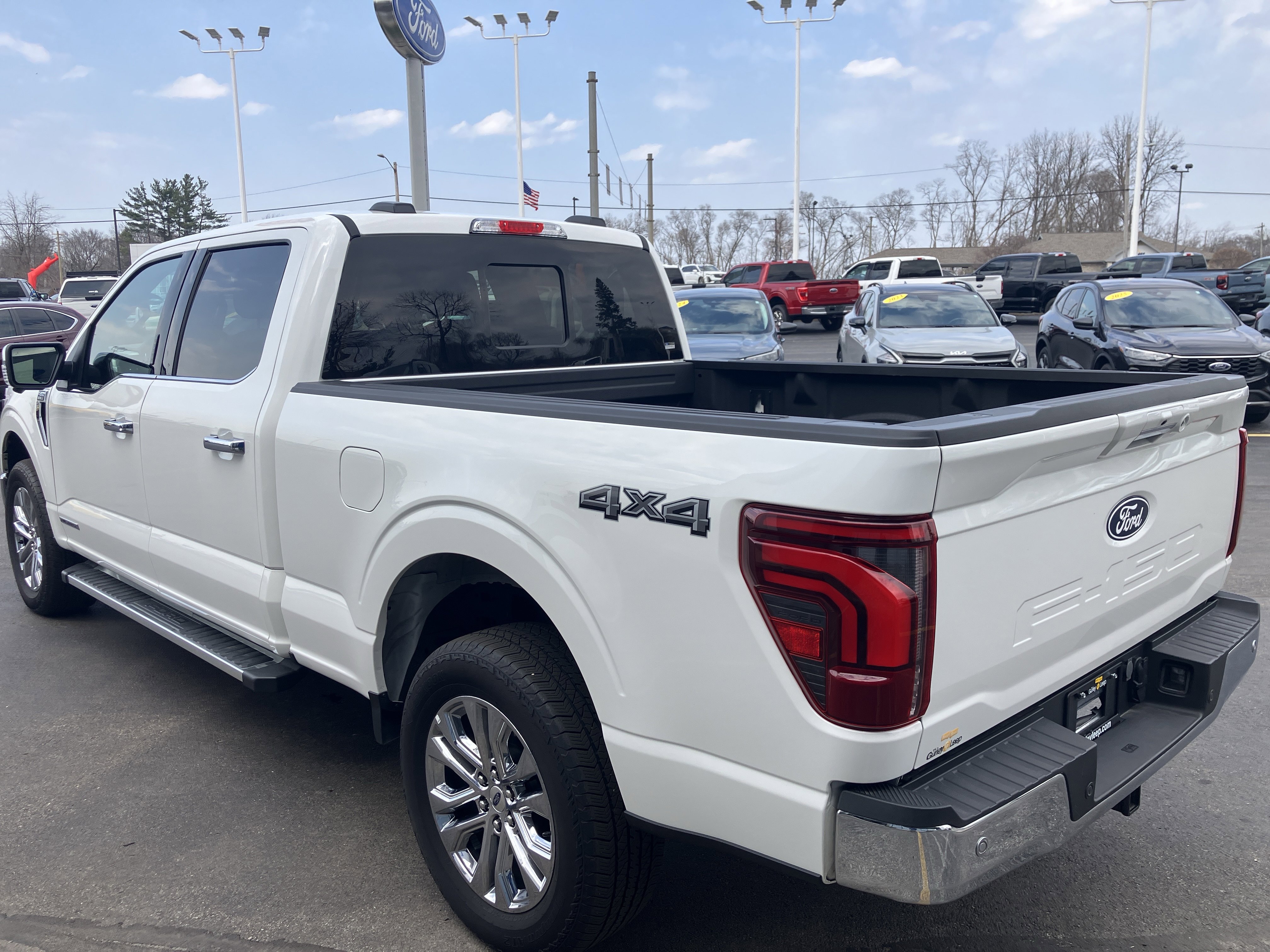 Used 2024 Ford F150 Lariat image 5