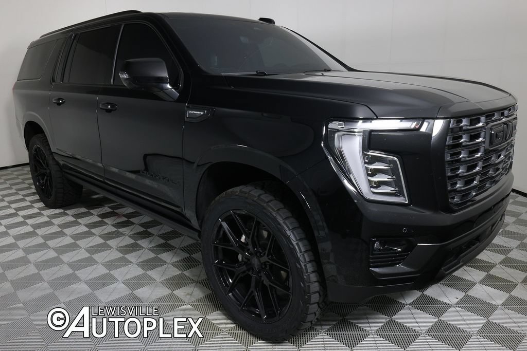 Used 2026 GMC Yukon XL Denali Ultimate AWD/4WD image 3