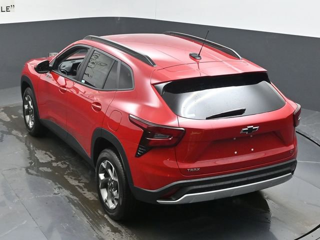 New 2026 Chevrolet Trax LT w/ Driver Confidence Package image 19