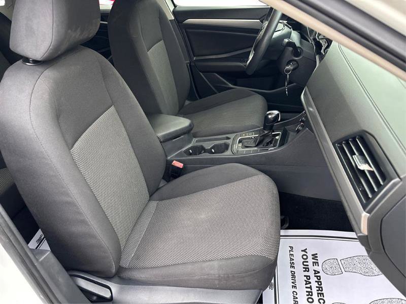Used 2019 Volkswagen Jetta S w/ Driver Assistance Package image 27