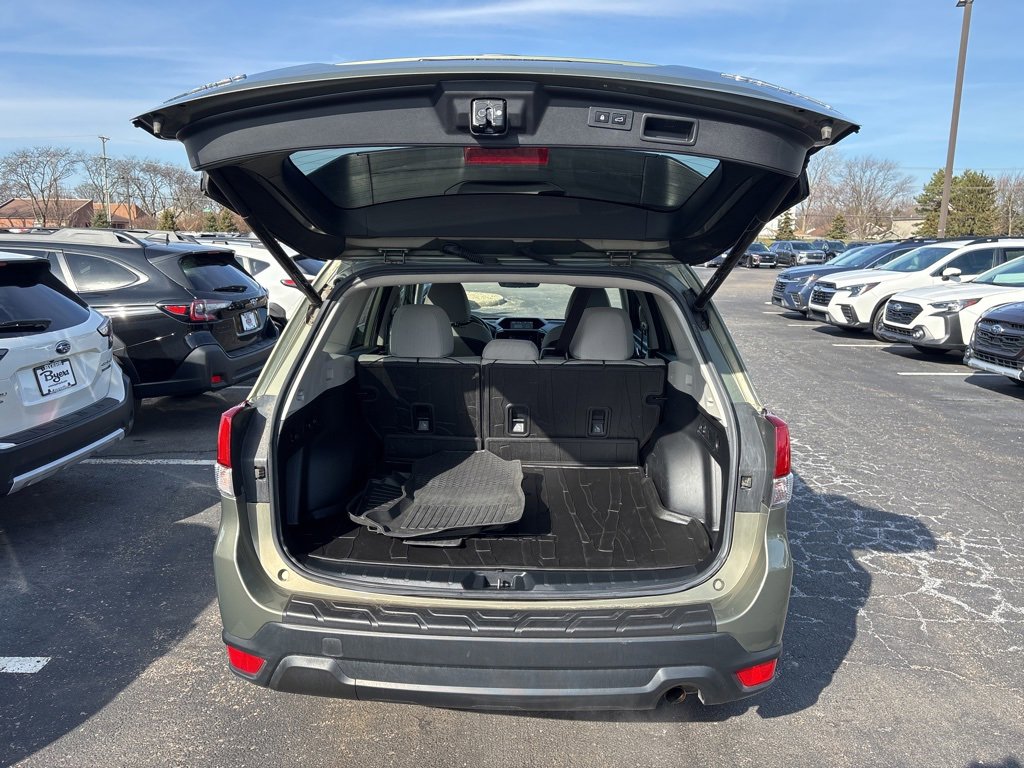Used 2019 Subaru Forester Premium image 7