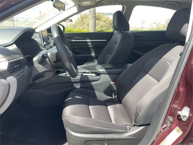 Used 2023 Nissan Altima 2.5 SV image 18