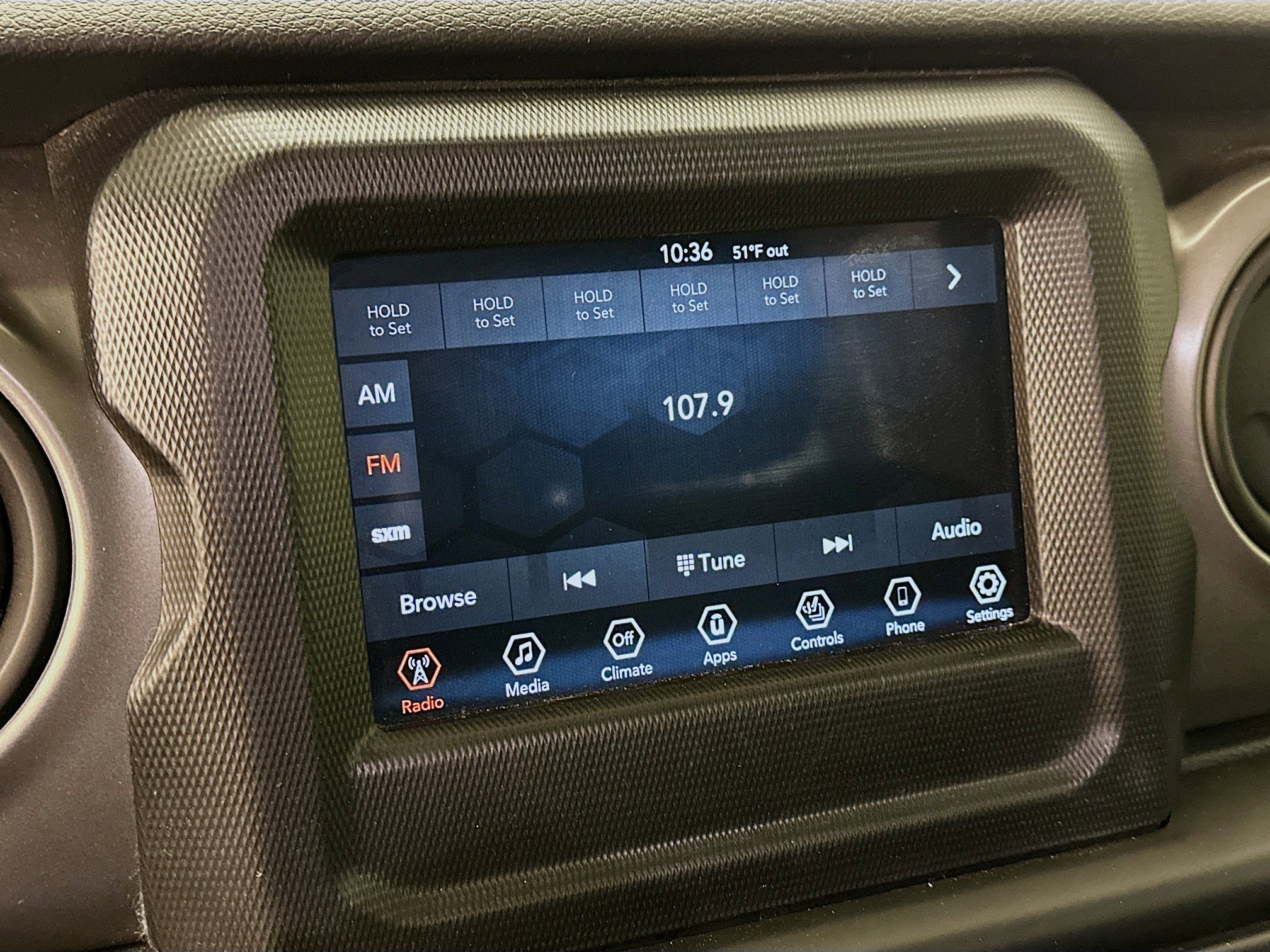 Used 2021 Jeep Wrangler Sport S image 21