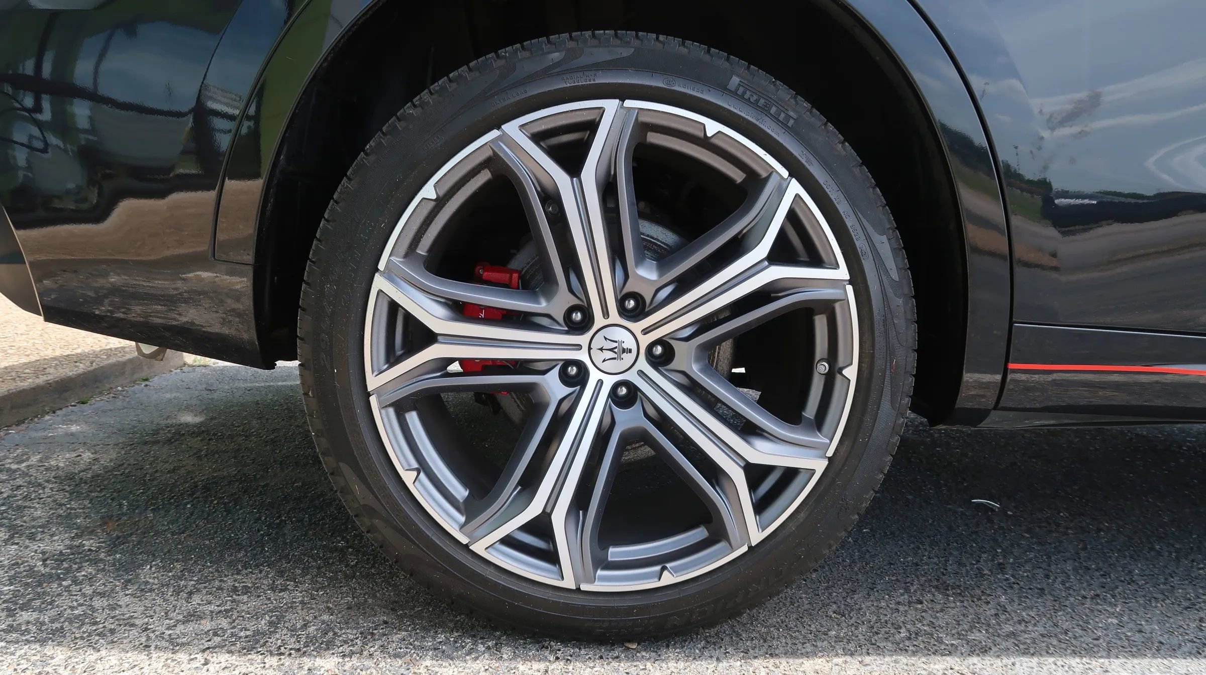 Used 2022 Maserati Levante Modena AWD/4WD image 55