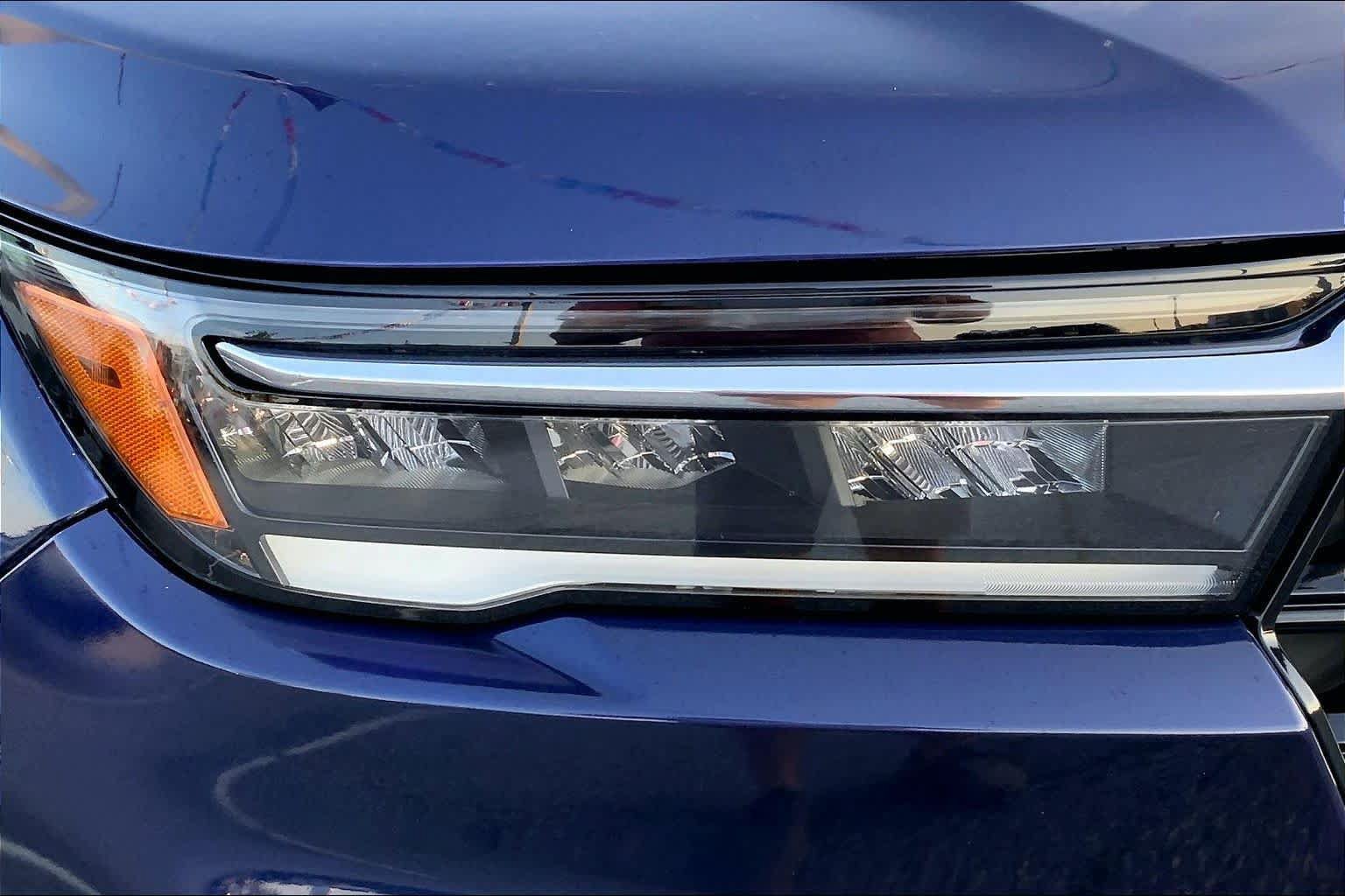 Used 2023 Honda Pilot Elite image 26