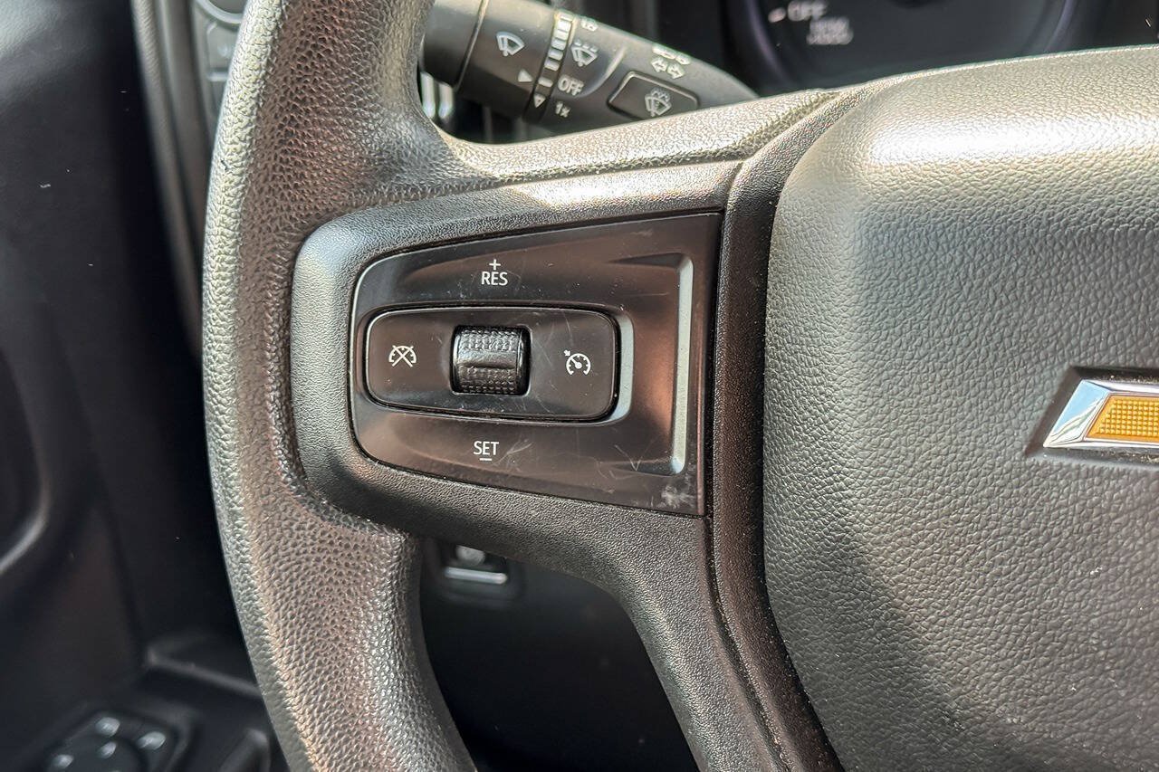 Used 2022 Chevrolet Silverado 1500 Custom AWD/4WD image 31