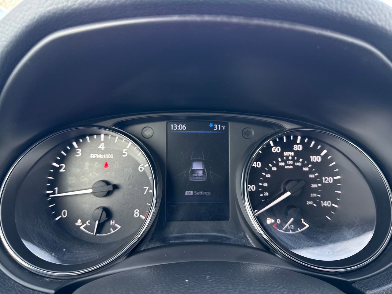 Used 2020 Nissan Rogue S image 19