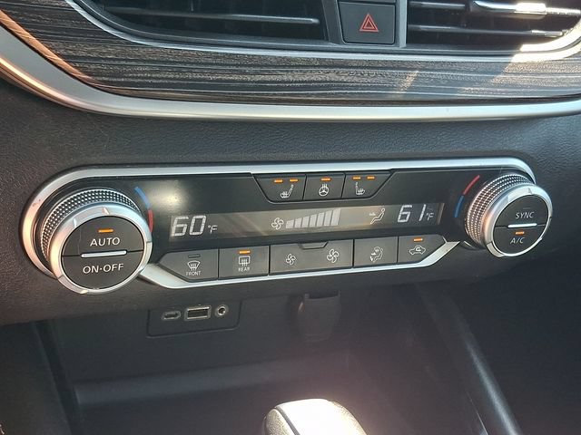 Used 2022 Nissan Altima 2.5 SL FWD image 16