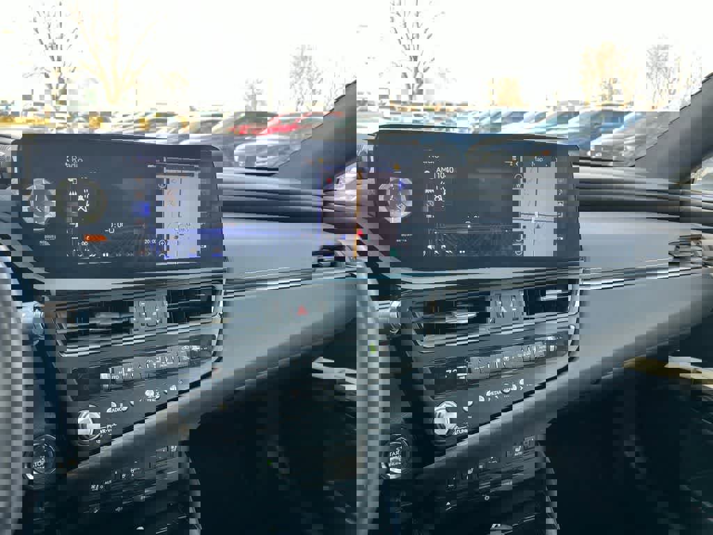 Used 2022 Lexus ES 350 w/ Premium Package image 18