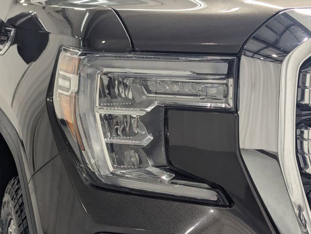 Used 2020 GMC Sierra 1500 SLT w/ SLT Premium Plus Package image 28