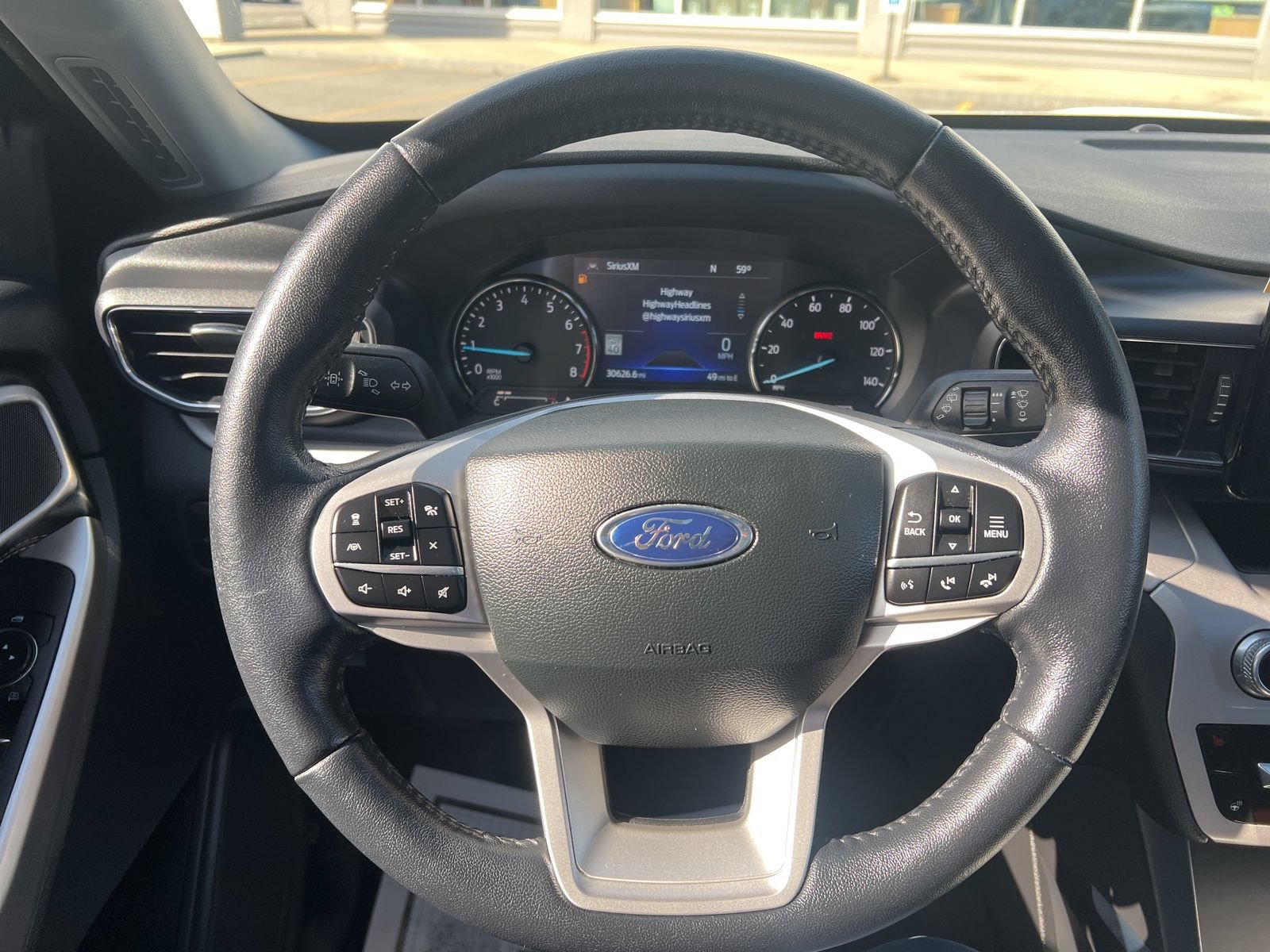 Certified 2023 Ford Explorer XLT w/ Equipment Group 202A AWD/4WD image 25