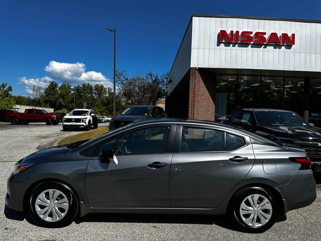 Used 2024 Nissan Versa S w/ Trunk Package image 6