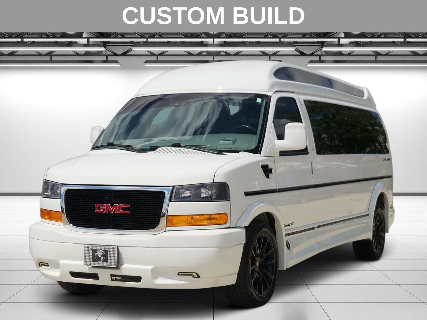 Used 2021 GMC Savana 3500 LS w/ Chrome Appearance Package image 5