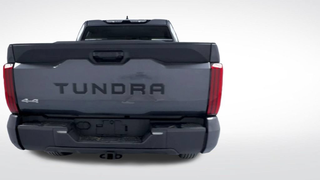 Used 2023 Toyota Tundra SR5 w/ SR5 Premium Package AWD/4WD image 7