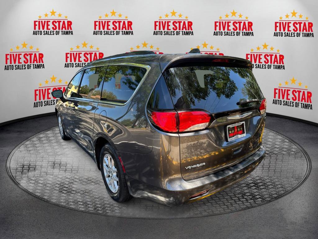 Used 2020 Chrysler Voyager Lxi FWD image 5