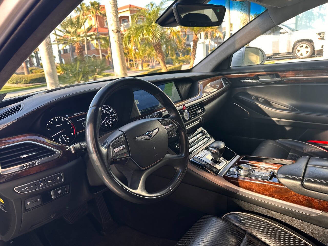 Used 2017 Genesis G90 5.0 Ultimate image 12