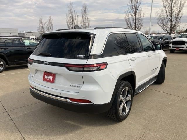 Certified 2023 Jeep Grand Cherokee Limited w/ Luxury Tech Group II image 5