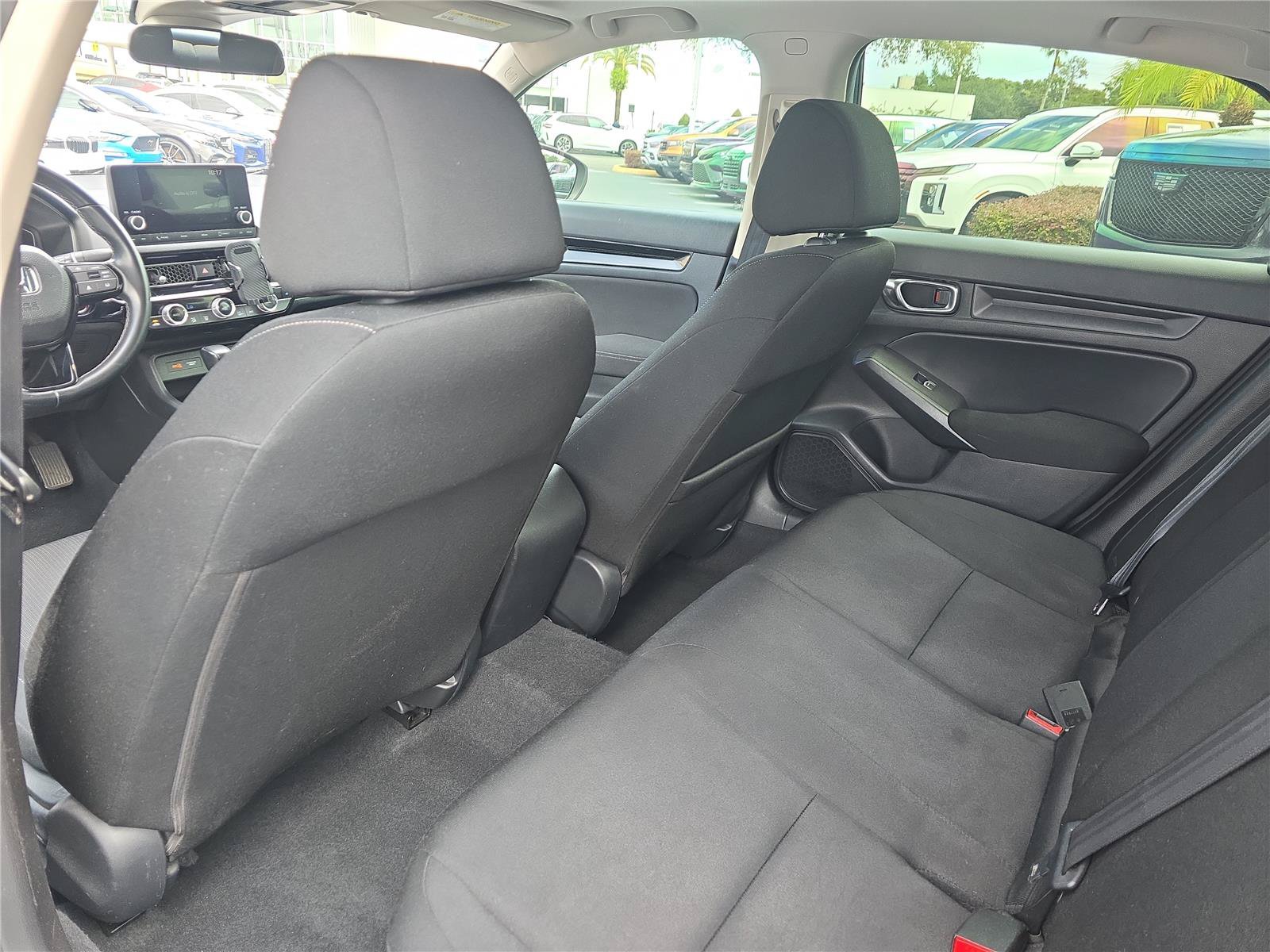Used 2022 Honda Civic EX image 9