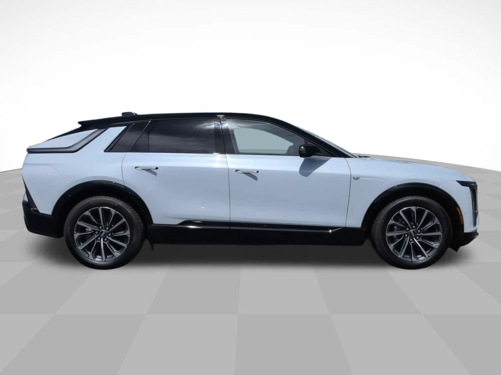 New 2026 Cadillac Lyriq Sport AWD/4WD image 4