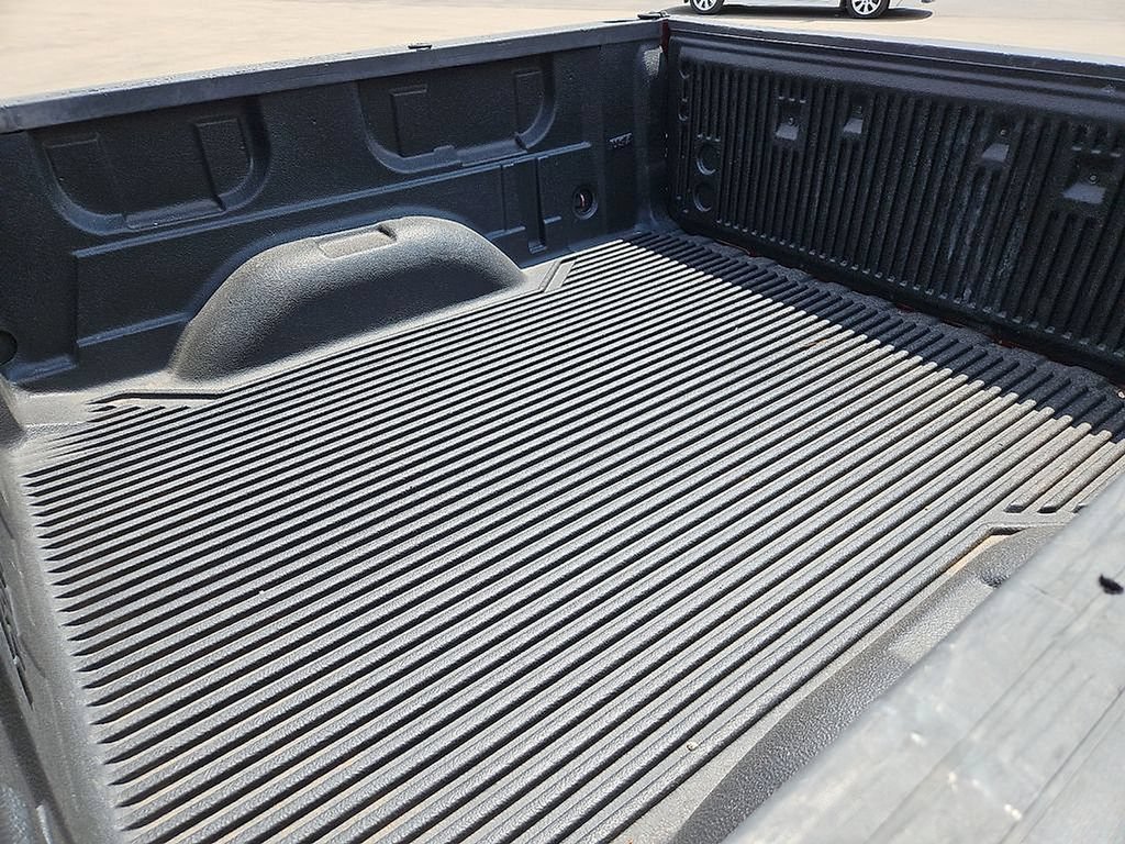 Used 2018 GMC Sierra 1500 SLT w/ Texas SLT Premium Package RWD image 15