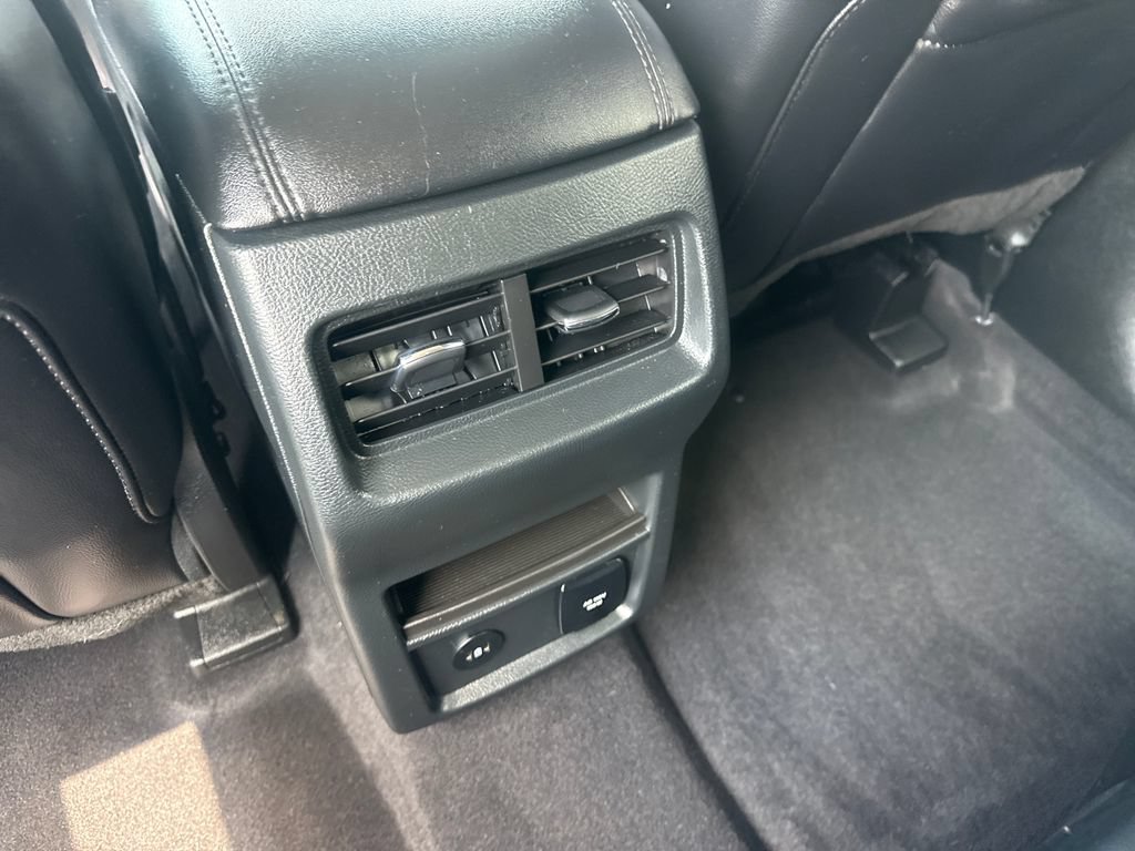 Used 2023 Ford Edge SEL w/ Convenience Package AWD/4WD image 17