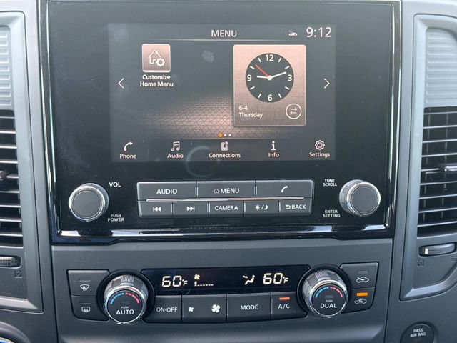 Used 2024 Nissan Titan SV w/ SV Convenience Package RWD image 31