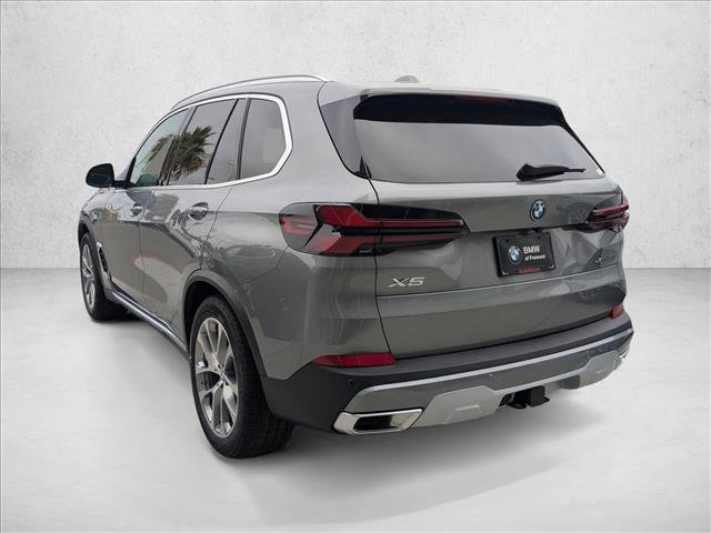Used 2026 BMW X5 xDrive50e w/ Premium Package image 8