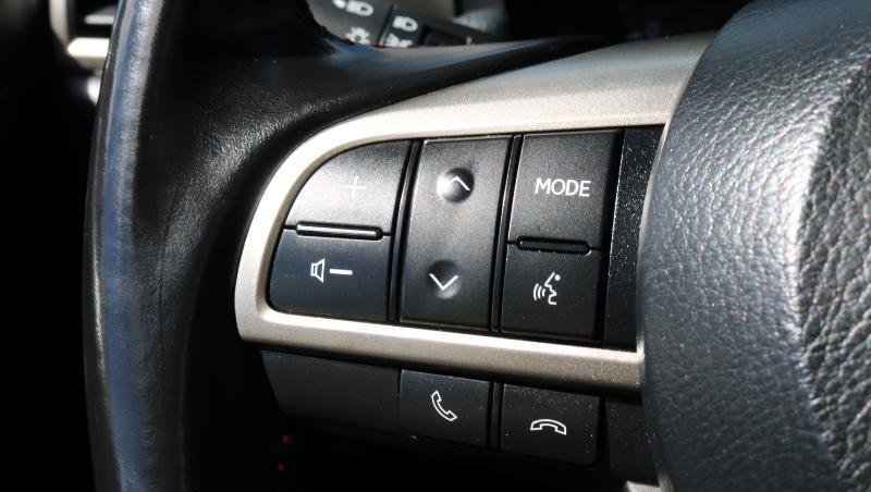 Used 2020 Lexus GX 460 Premium w/ Premium Package image 12