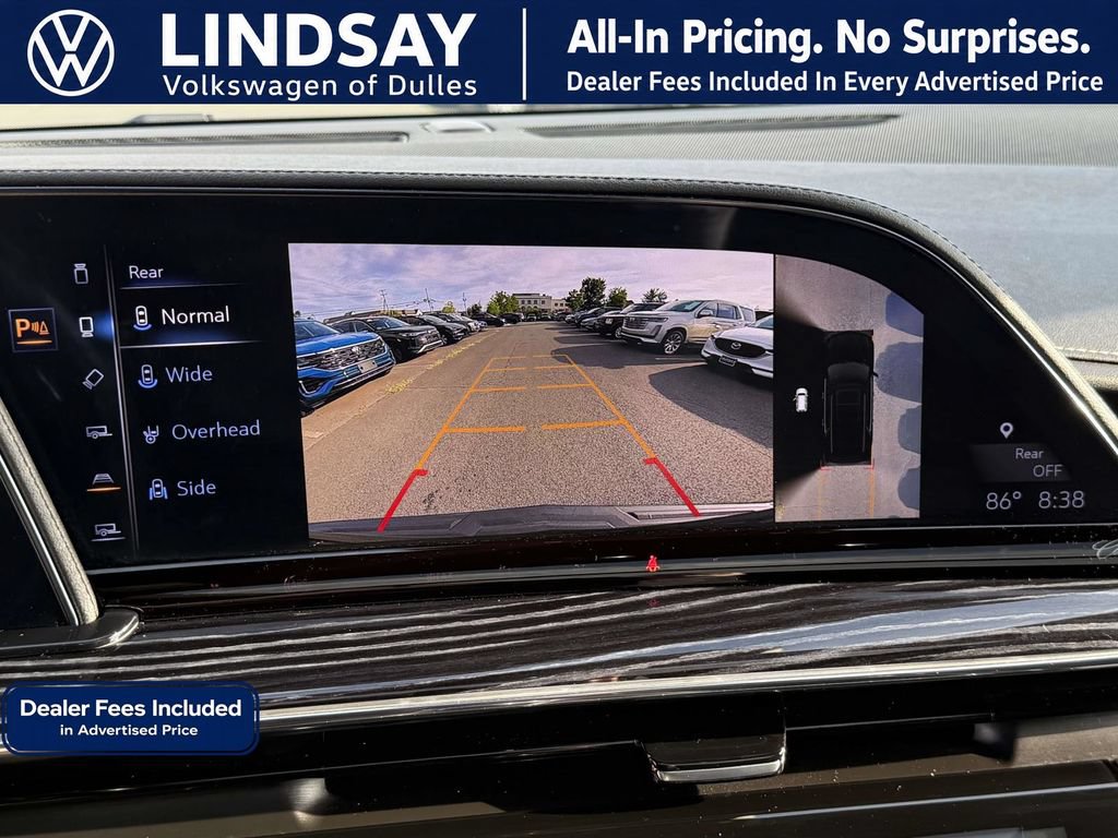 Used 2022 Cadillac Escalade ESV Sport w/ Touring Package AWD/4WD image 18