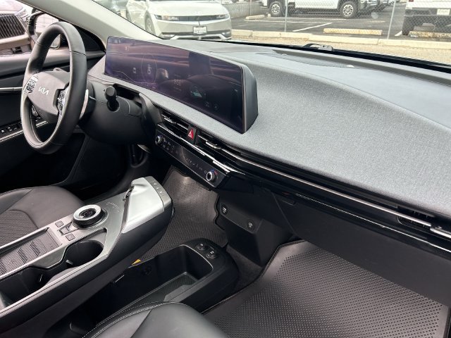 Used 2024 Kia EV6 Light AWD/4WD image 13