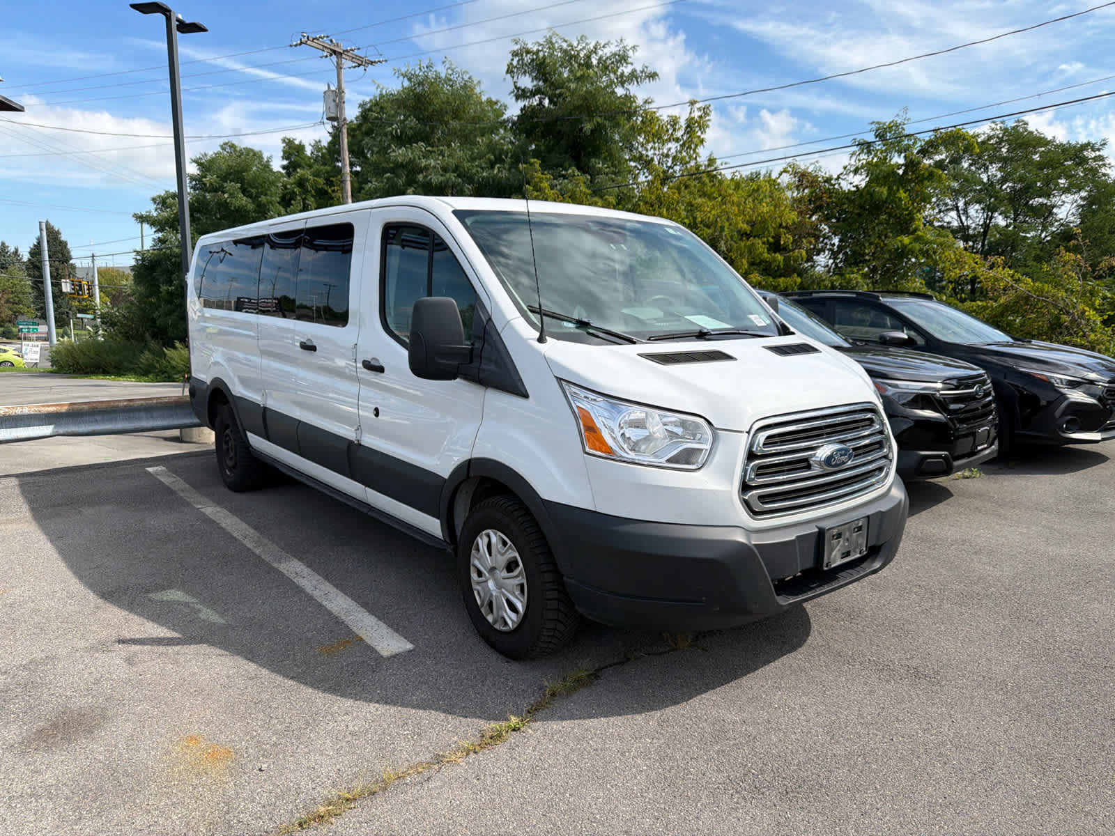 Used 2019 Ford Transit 350 XLT RWD image 10