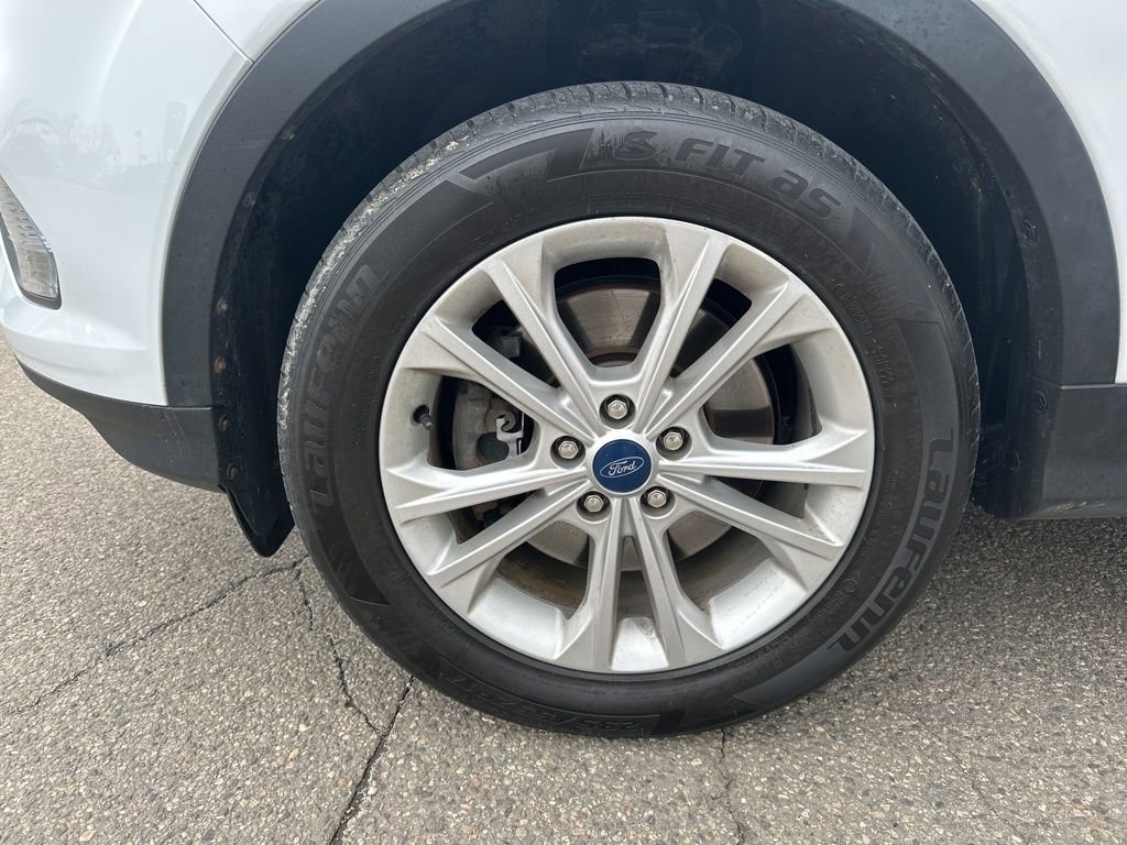 Used 2019 Ford Escape SE image 29