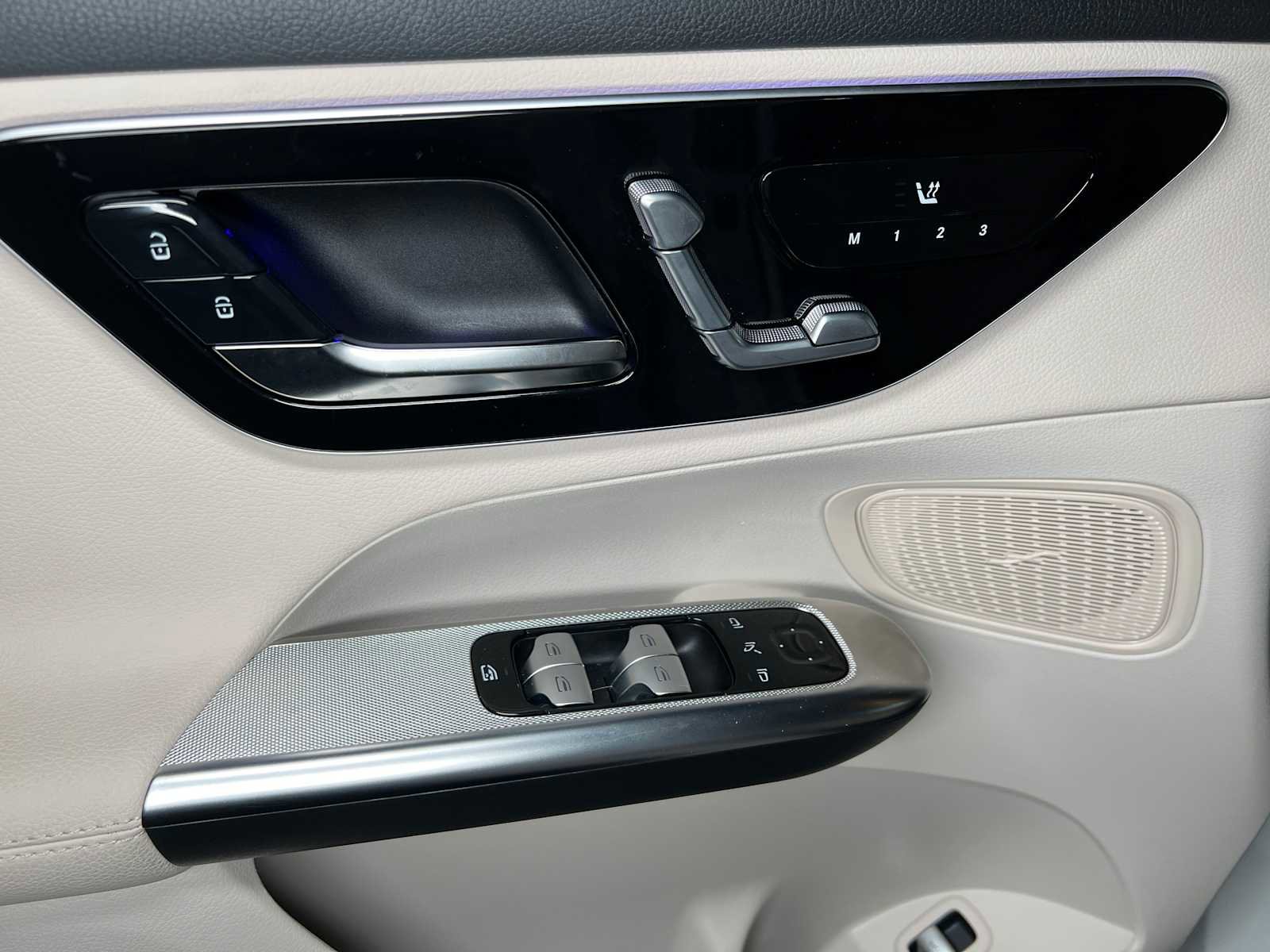 Certified 2026 Mercedes-Benz GLC 300 4MATIC image 23