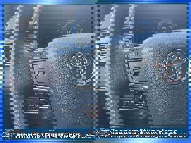 Used 2025 Toyota Camry LE w/ Convenience Package image 20