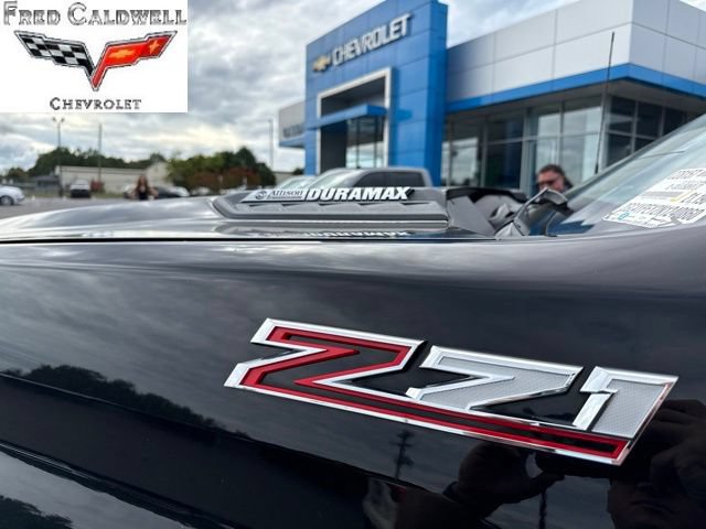 Used 2022 Chevrolet Silverado 2500 LTZ w/ LTZ Convenience Package AWD/4WD image 8