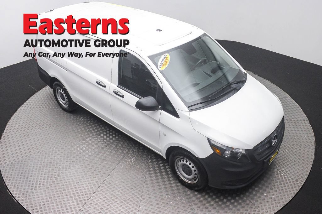 Used 2022 Mercedes-Benz Metris image 3