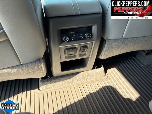 Used 2020 Chevrolet Traverse Premier FWD image 15