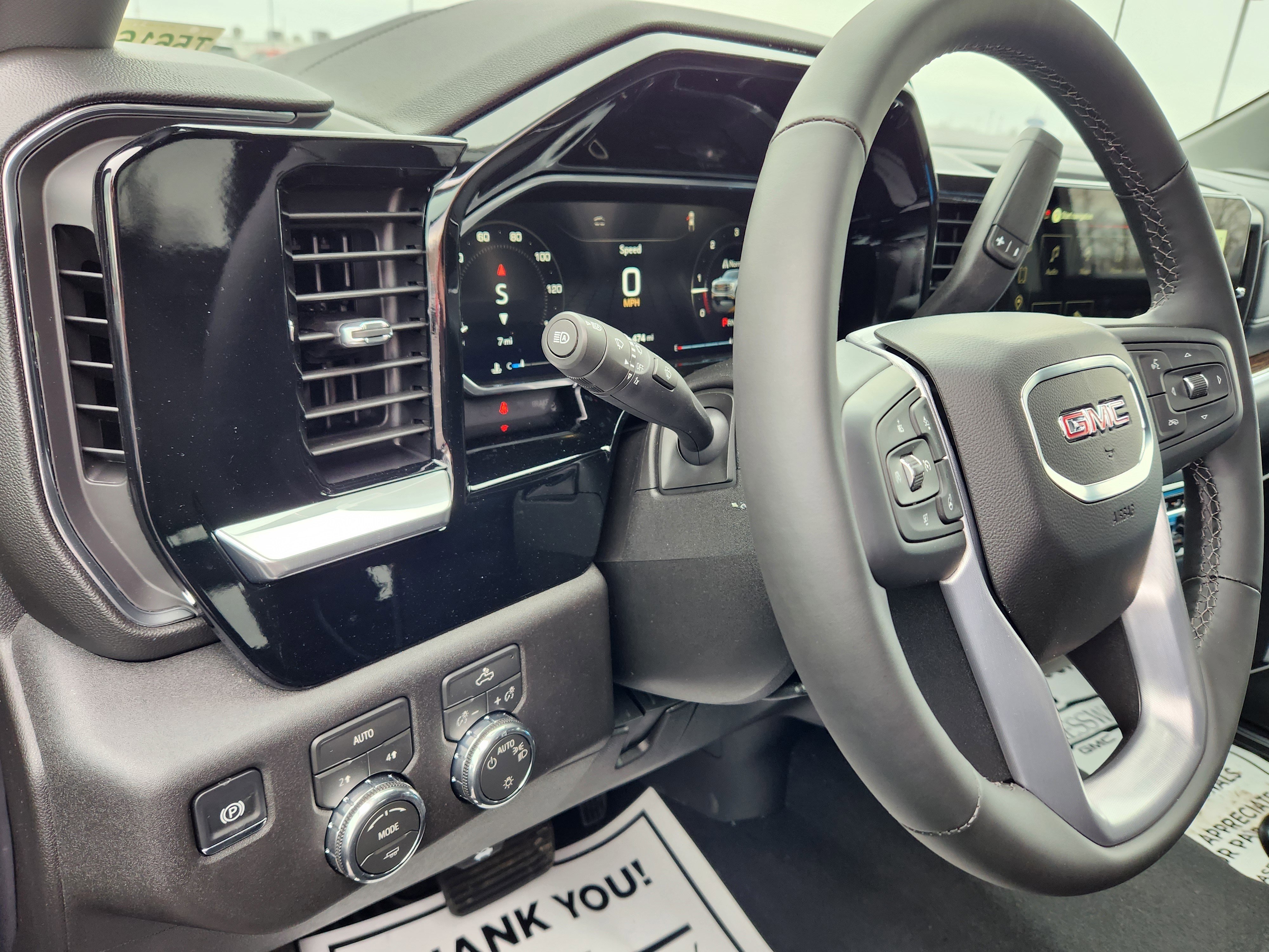 New 2026 GMC Sierra 1500 SLE w/ Preferred Package image 16